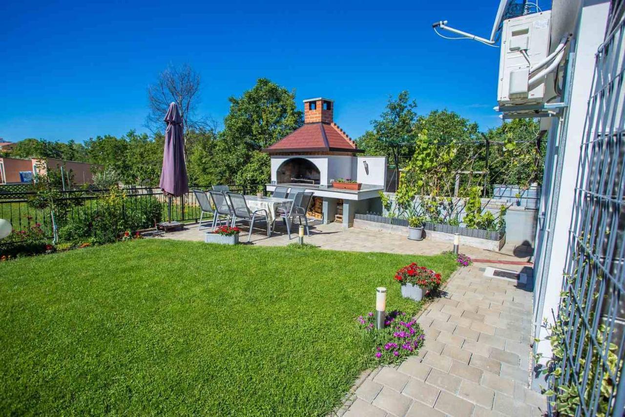 Ferienwohnung App Rosi Poreč Exterior foto