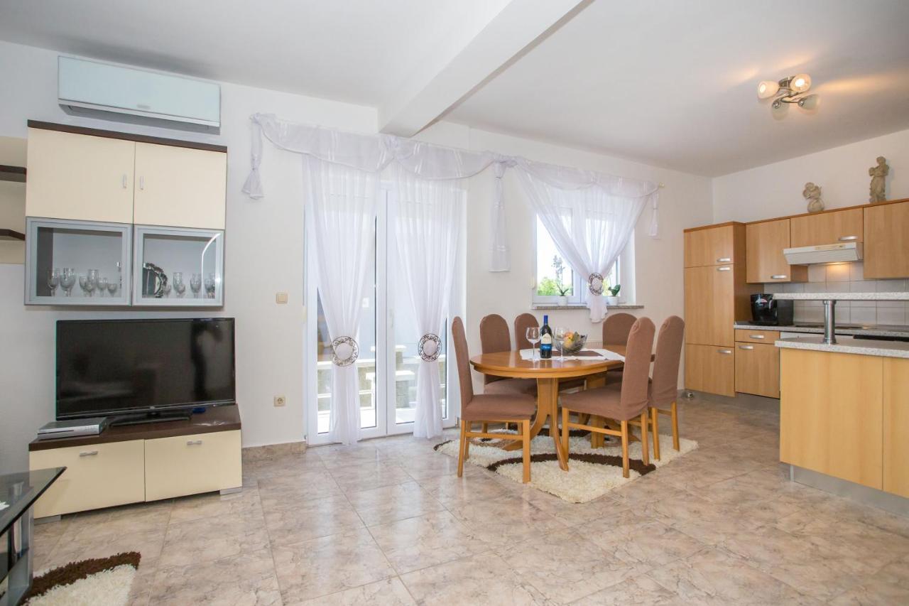 Ferienwohnung App Rosi Poreč Exterior foto
