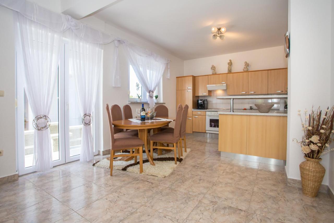 Ferienwohnung App Rosi Poreč Exterior foto