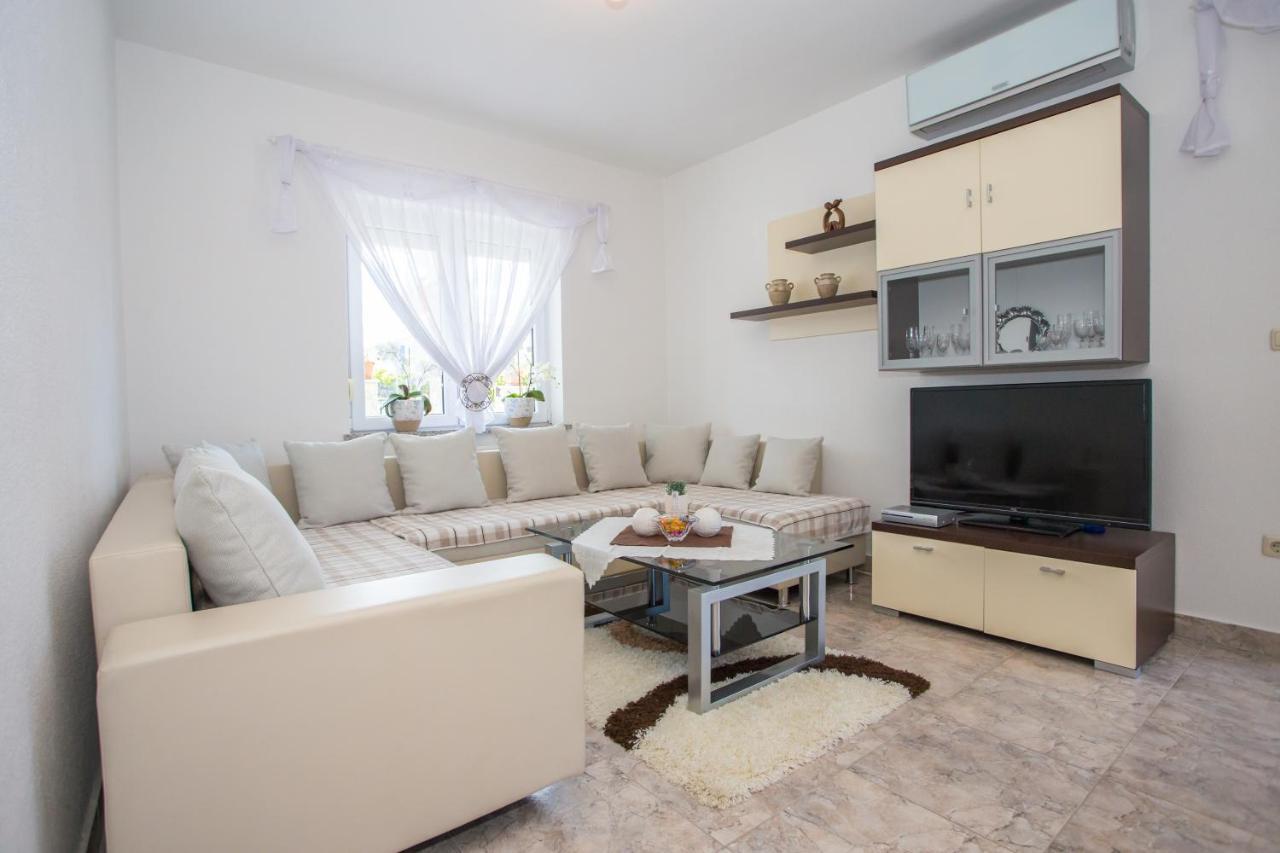 Ferienwohnung App Rosi Poreč Exterior foto